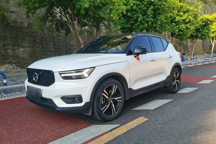 Used Volvo XC40 2020 T4 Four-Wheel Drive Smart & Sporty Edition Exterior 1