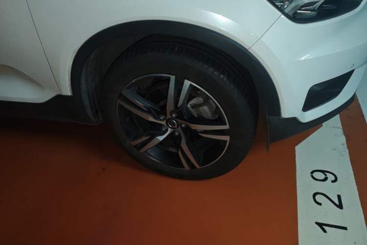 Used Volvo XC40 2020 T4 Four-Wheel Drive Smart & Sporty Edition Exterior 1
