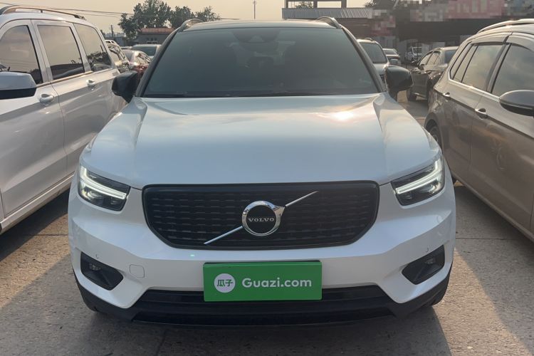 Used Volvo XC40 2020 T4 Four-Wheel Drive Smart & Sporty Edition Exterior 1