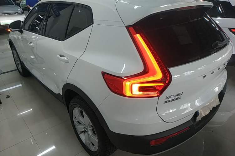 Used Volvo XC40 2020 T3 Smart & Stylish Edition Exterior 2