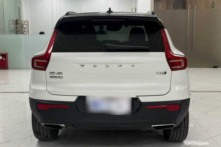 Used Volvo XC40 2020 T4 Four-Wheel Drive Smart & Sporty Edition Exterior 2