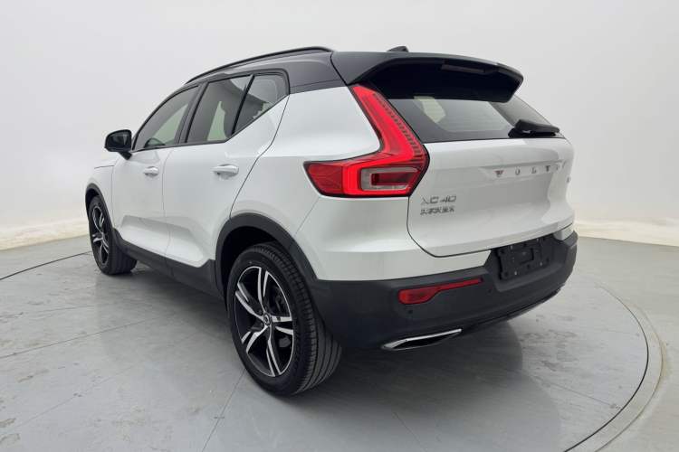 Used Volvo XC40 2020 T4 Four-Wheel Drive Smart & Sporty Edition Exterior 6