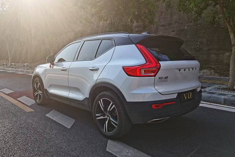 Used Volvo XC40 2020 T4 Four-Wheel Drive Smart & Sporty Edition Exterior 6