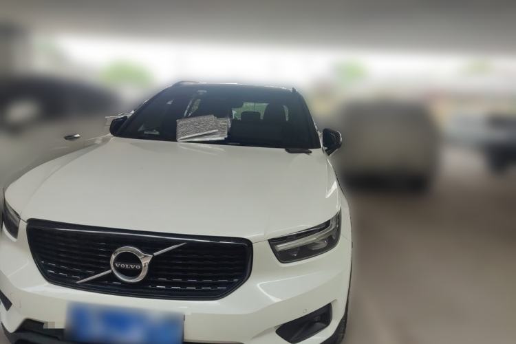 Used Volvo XC40 2020 T4 4x4 Smart Luxury Sport Edition Front