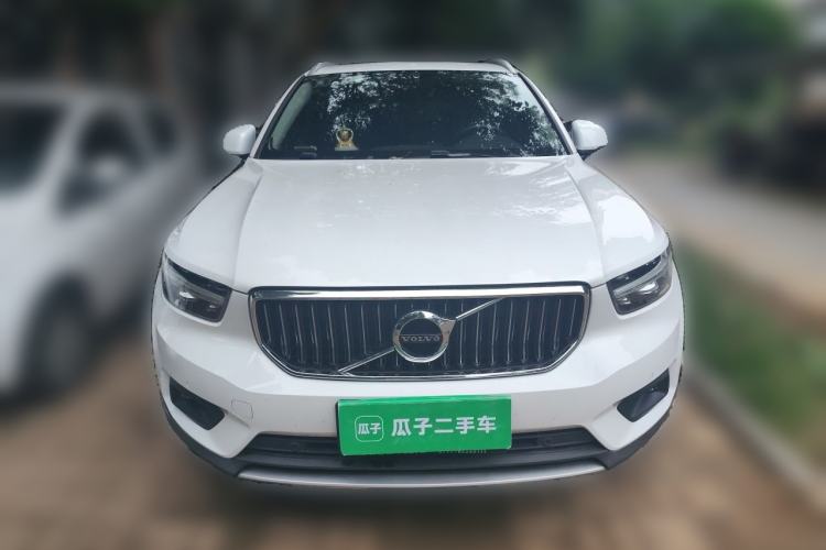 Used Volvo XC40 2020 T4 Four-Wheel Drive Smart Luxury Edition Front