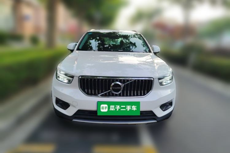 Used Volvo XC40 2020 T4 Four-Wheel Drive Smart Luxury Edition Front