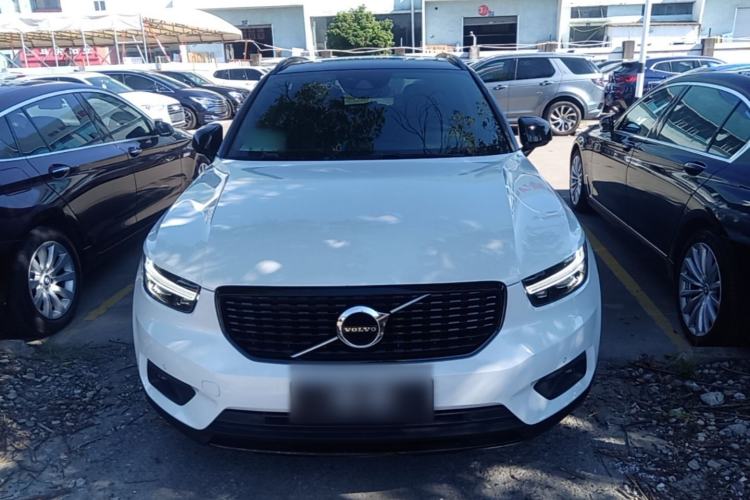 Used Volvo XC40 2020 T4 Four-Wheel Drive Smart & Sporty Edition Front