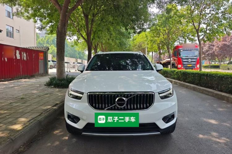 Used Volvo XC40 2020 T4 Four-Wheel Drive Smart Luxury Edition Front