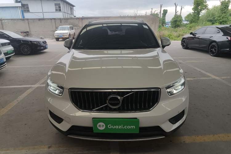 Used Volvo XC40 2020 T3 Smart & Stylish Edition Front