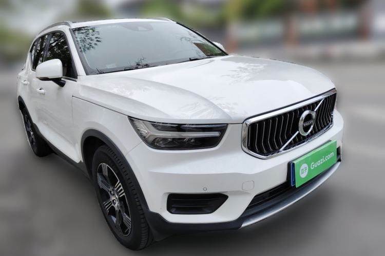Used Volvo XC40 2020 T3 Zhiyuan Luxury Edition Front Right 45 Deg