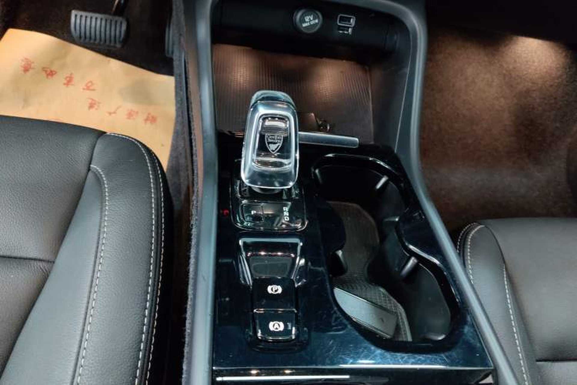 Used Volvo XC40 2020 T4 Four-Wheel Drive Smart Luxury Edition Gear Lever