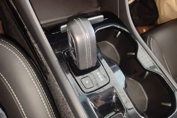 Used Volvo XC40 2020 T3 Zhiyuan Luxury Edition Gear Lever