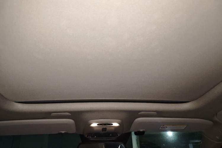 Used Volvo XC40 2020 T3 Smart & Stylish Edition Headliner