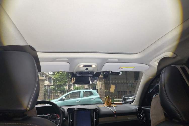 Used Volvo XC40 2020 T4 Four-Wheel Drive Smart Luxury Edition Headliner
