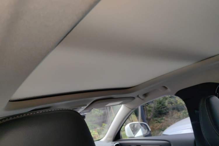 Used Volvo XC40 2020 T3 Smart & Stylish Edition Headliner