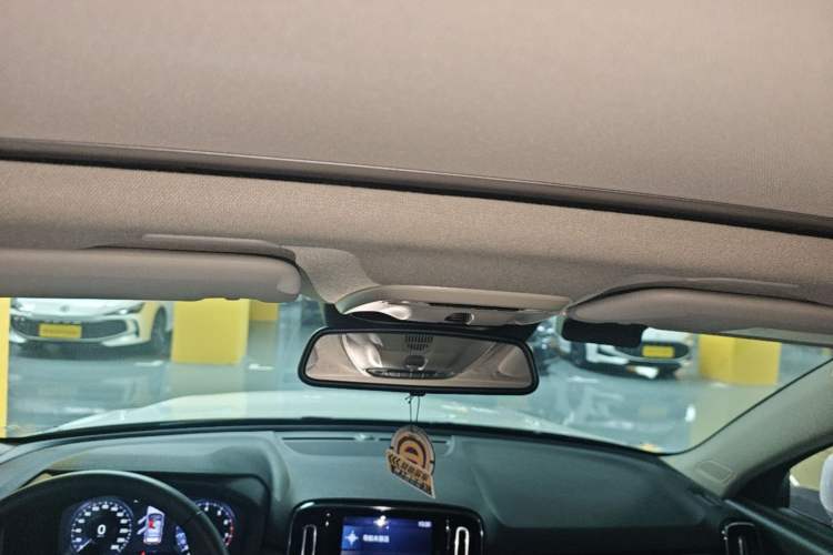 Used Volvo XC40 2020 T3 Smart & Stylish Edition Headliner
