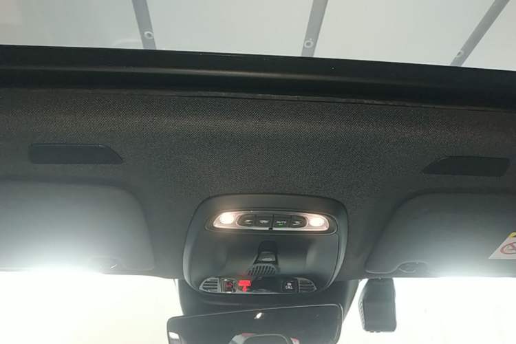 Used Volvo XC40 2020 T4 Four-Wheel Drive Smart & Sporty Edition Headliner