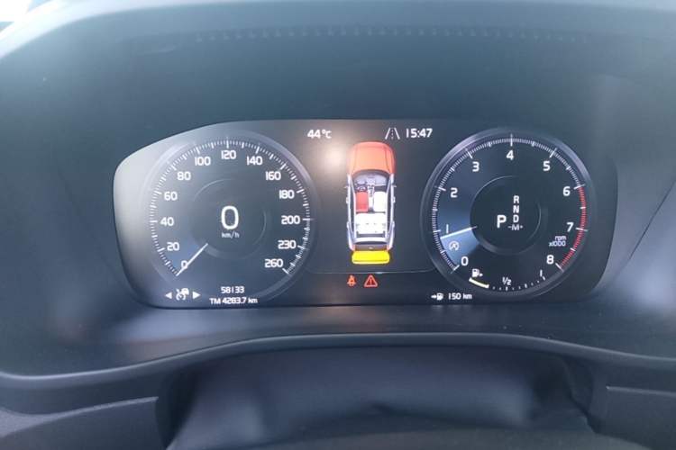 Used Volvo XC40 2020 T4 Four-Wheel Drive Smart & Sporty Edition Instrument Cluster