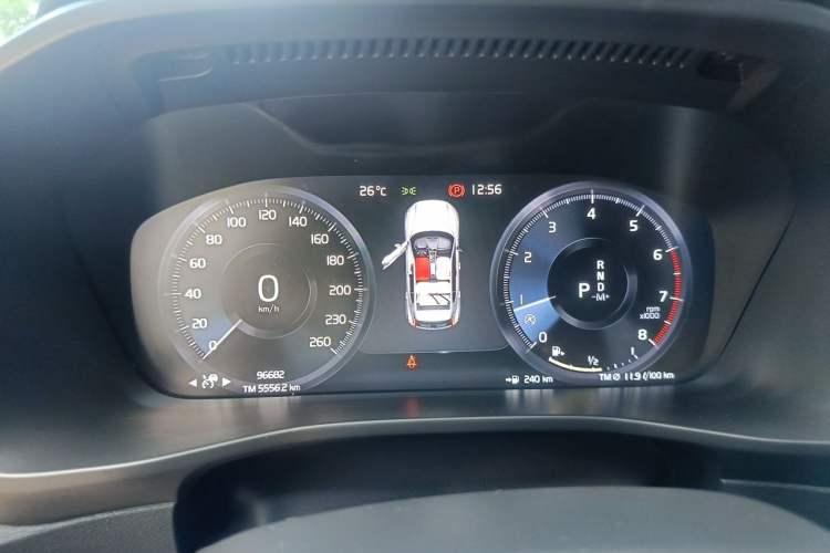 Used Volvo XC40 2020 T5 4x4 Zhiya Sport Edition Instrument Cluster