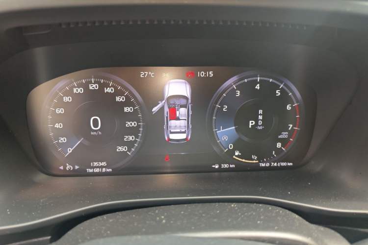 Used Volvo XC40 2020 T3 Smart & Stylish Edition Instrument Cluster