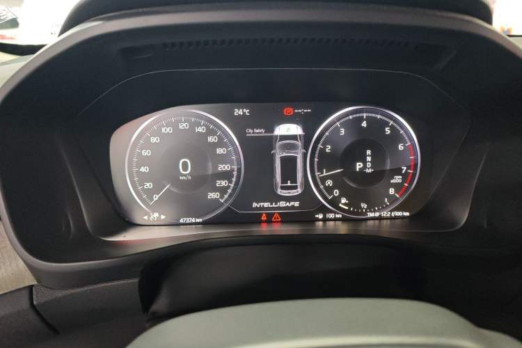 Used Volvo XC40 2020 T4 Four-Wheel Drive Smart Luxury Edition Instrument Cluster