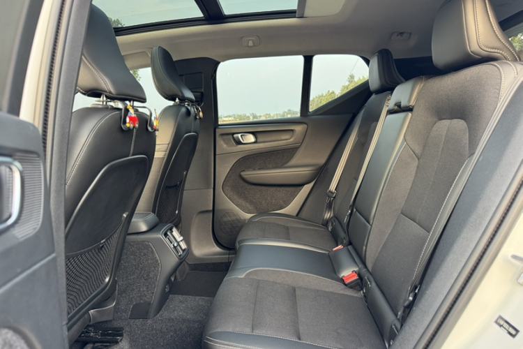 Used Volvo XC40 2020 T3 Smart & Stylish Edition Interior 8