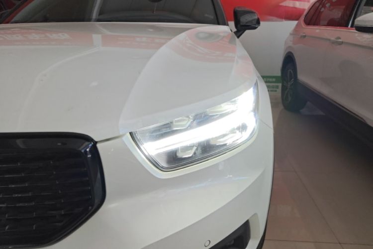 Used Volvo XC40 2020 T4 4x4 Smart Luxury Sport Edition Left Front Headlight
