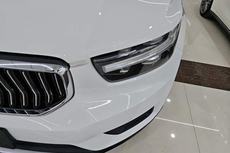 Used Volvo XC40 2020 T3 Smart & Stylish Edition Left Front Headlight