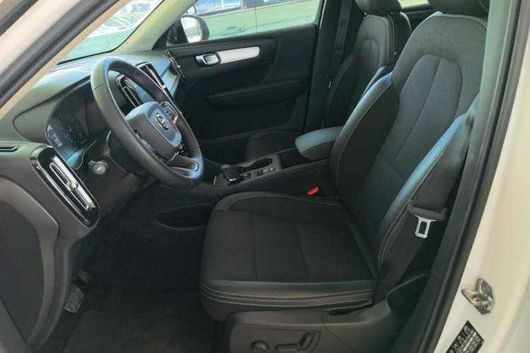Used Volvo XC40 2020 T3 Smart & Stylish Edition Left Front Seat
