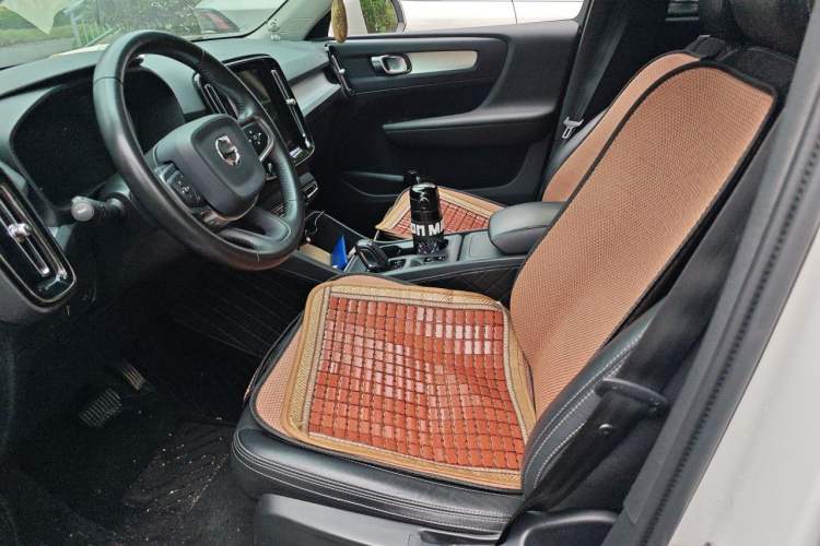 Used Volvo XC40 2020 T3 Smart & Stylish Edition Left Front Seat