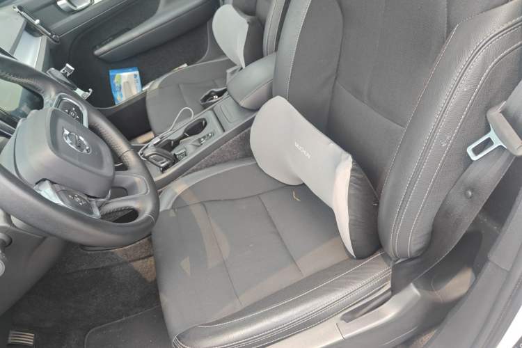 Used Volvo XC40 2020 T3 Smart & Stylish Edition Left Front Seat