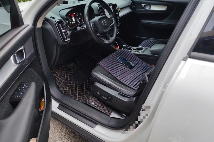 Used Volvo XC40 2020 T3 Smart & Stylish Edition Left Front Seat
