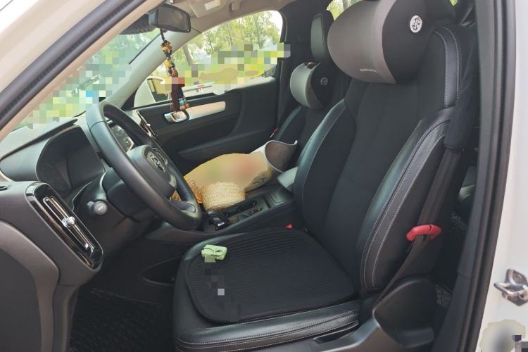 Used Volvo XC40 2020 T3 Smart & Stylish Edition Left Front Seat