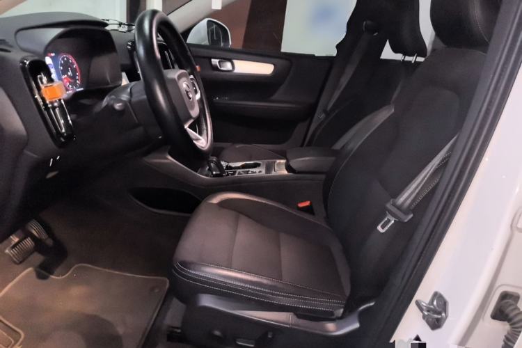 Used Volvo XC40 2020 T3 Smart & Stylish Edition Left Front Seat