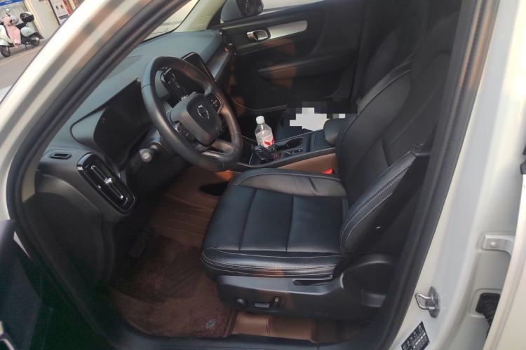 Used Volvo XC40 2020 T3 Smart & Stylish Edition Left Front Seat