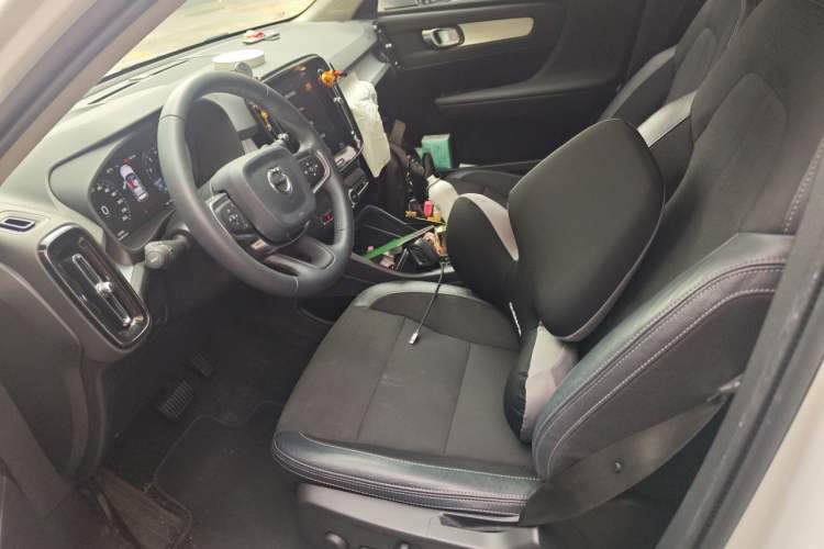 Used Volvo XC40 2020 T3 Smart & Stylish Edition Left Front Seat