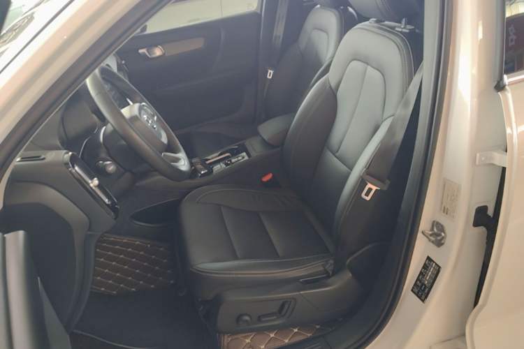 Used Volvo XC40 2020 T3 Zhiyuan Luxury Edition Left Front Seat