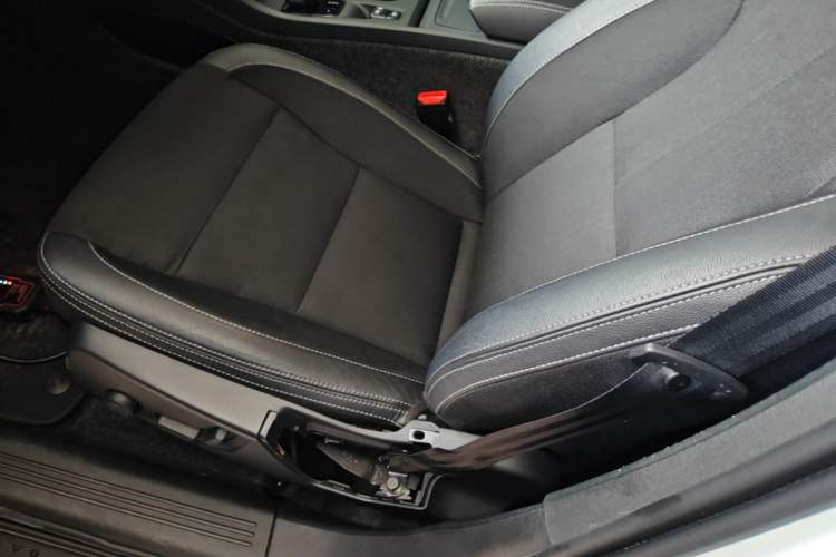 Used Volvo XC40 2020 T3 Smart & Stylish Edition Left Front Seat