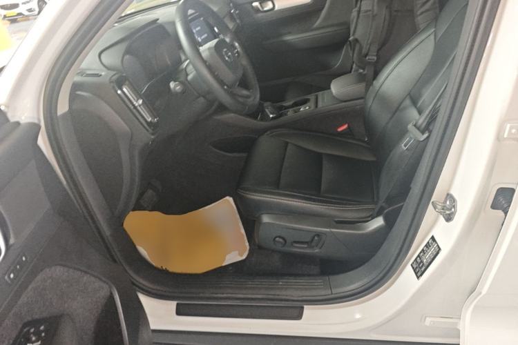 Used Volvo XC40 2020 T3 Smart & Stylish Edition Left Front Seat