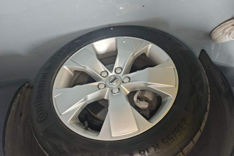 Used Volvo XC40 2020 T3 Smart & Stylish Edition Left Front Wheel Hub