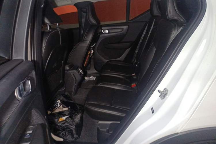 Used Volvo XC40 2020 T4 4x4 Zhiya Luxury Edition Left Rear Seat