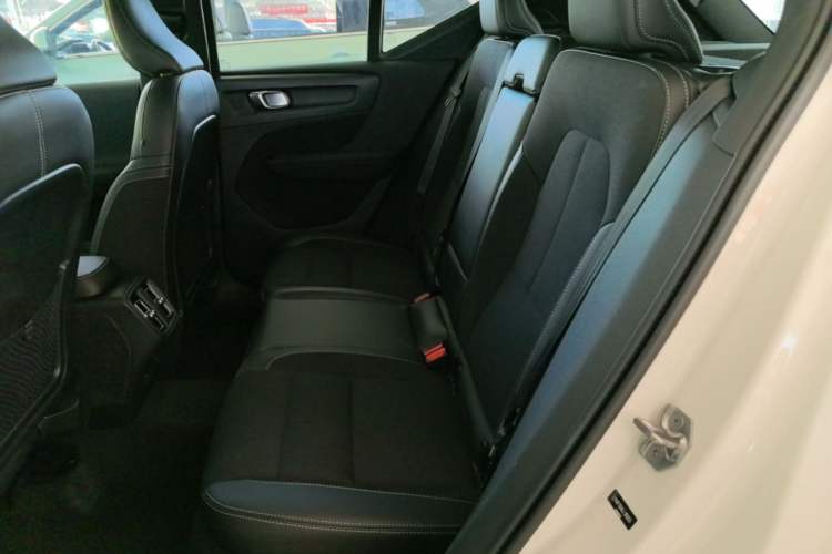 Used Volvo XC40 2020 T3 Smart & Stylish Edition Left Rear Seat