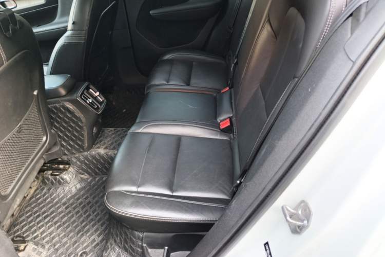 Used Volvo XC40 2020 T3 Zhiyuan Luxury Edition Left Rear Seat