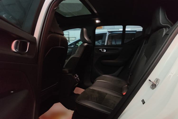 Used Volvo XC40 2020 T4 4x4 Smart Luxury Sport Edition Left Rear Seat