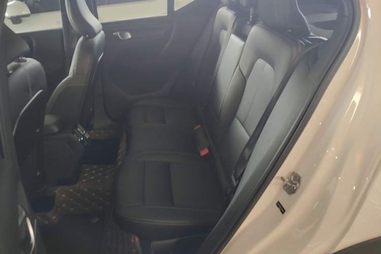 Used Volvo XC40 2020 T3 Zhiyuan Luxury Edition Left Rear Seat