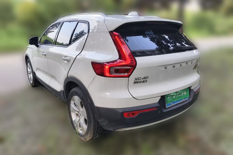 Used Volvo XC40 2020 T3 Smart & Stylish Edition Rear Left 45 Deg