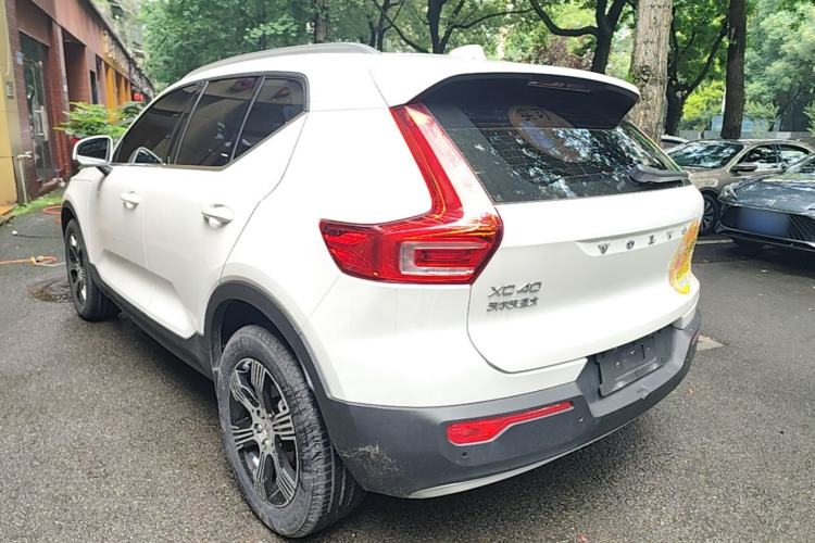 Used Volvo XC40 2020 T3 Zhiyuan Luxury Edition Rear Left 45 Deg