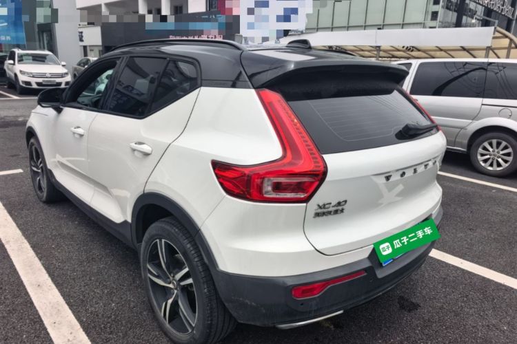 Used Volvo XC40 2020 T4 4x4 Smart Luxury Sport Edition Rear Left 45 Deg
