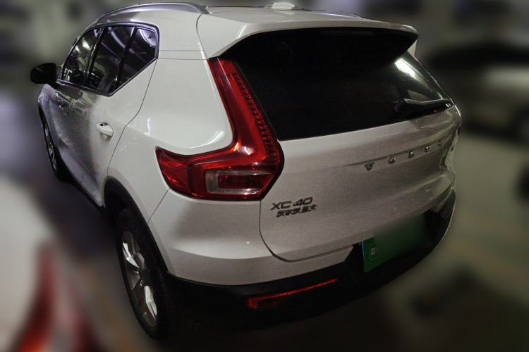 Used Volvo XC40 2020 T3 Smart & Stylish Edition Rear Left 45 Deg