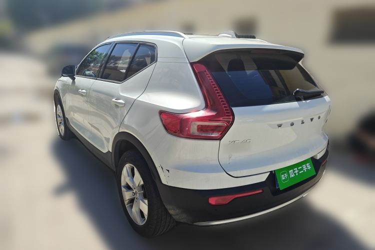 Used Volvo XC40 2020 T3 Smart & Stylish Edition Rear Left 45 Deg